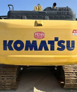 Komatsu PC210LC-11 Tracked Excavator